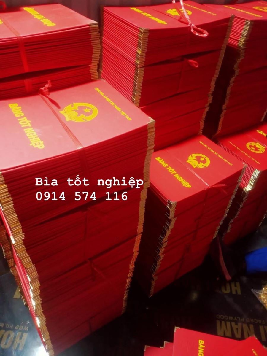 BÌA TỐT NGHIỆP CHỤP HÌNH 